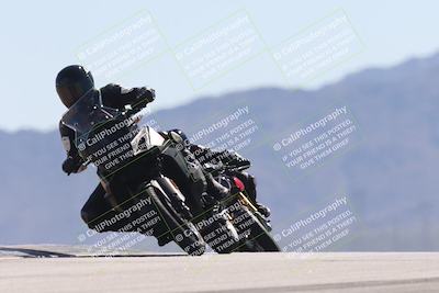 media/Oct-13-2025-Moto Forza (Mon) [[a66d839500]]/3-B Group/Session 4 (Turn 9)/